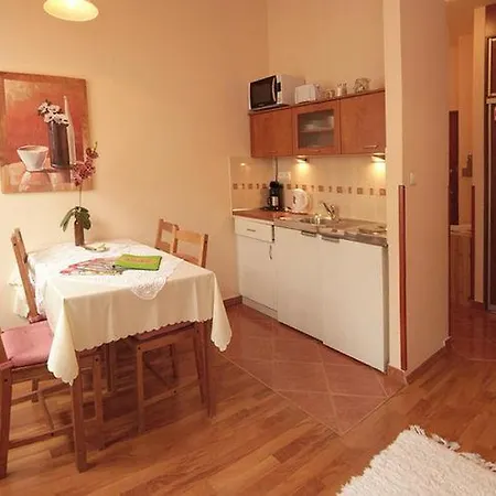 דירה Cosy Studio In קרקוב